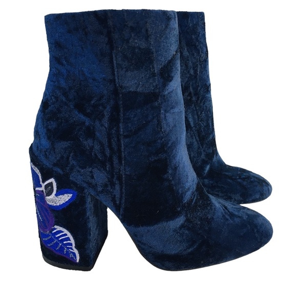 Jessica Simpson Shoes - JESSICA Simpson Blue Velvet Wazlin Zipped Heel Boots.Size-5M. PRISTINE CONDITION